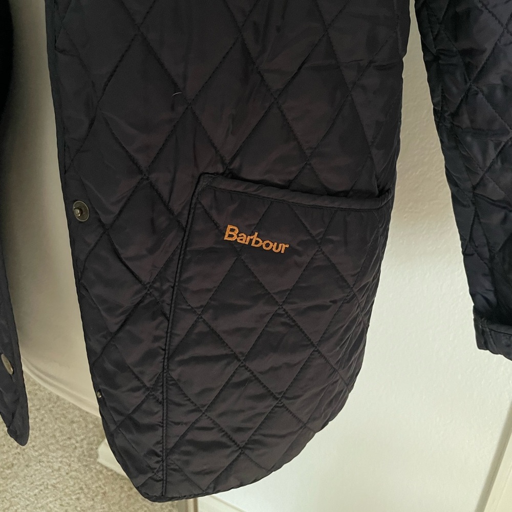Barbour Navy Quilted Jacket w/ Liberty Fabric Under Collar!!! - Picture 2 of 5